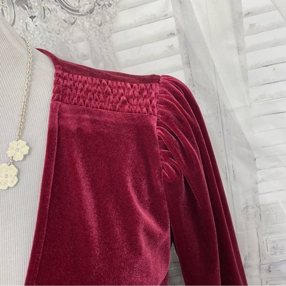 NEW Gianni Bini Burgundy Solid Red Velvet Wrap Dress Mini Long Sleeve V Neck Tie - Picture 3 of 13